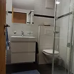 Helvetia 2005 Sr 2-zw 2 Stock Apartment *