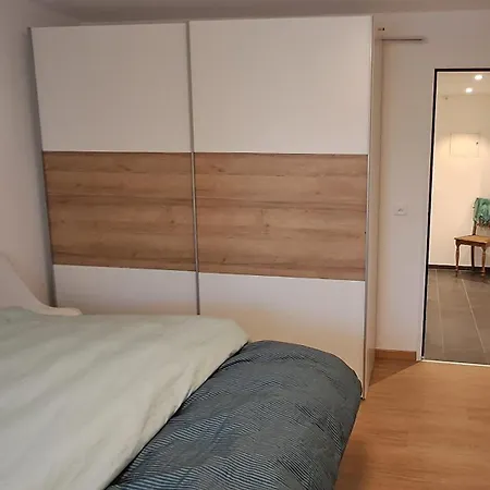 Apartment Helvetia 2005 Sr 2-zw 2 Stock